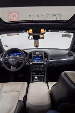 کرایسلەر 300